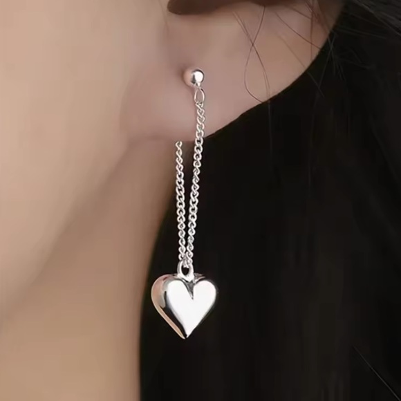 Jewelry - Sterling Silver Heart Earrings